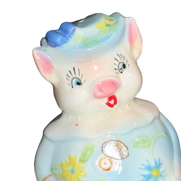 Vintage Pig Couple Salt and Pepper Animal Set - Picture 3 of 14